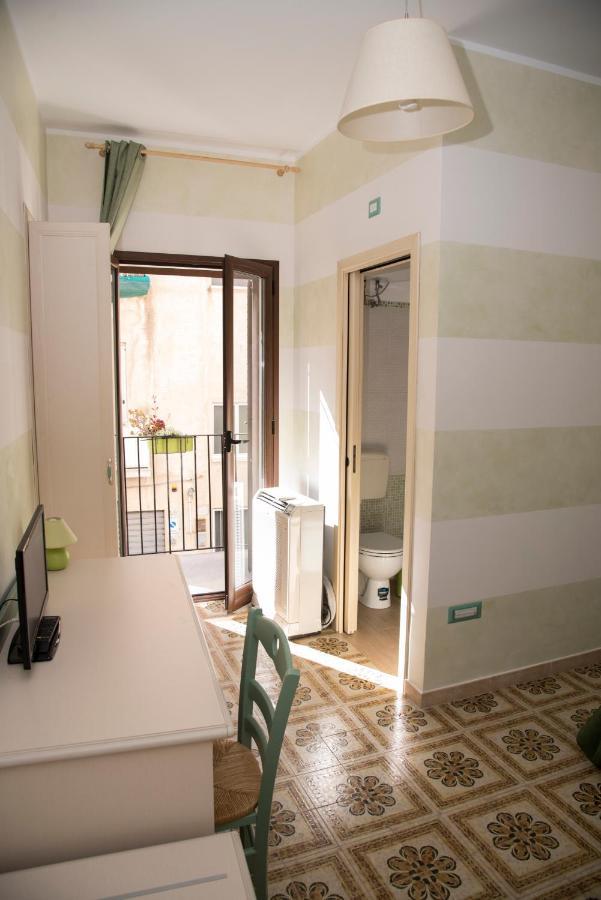 La Lanterna Di Bachi Hotel Sciacca Bagian luar foto
